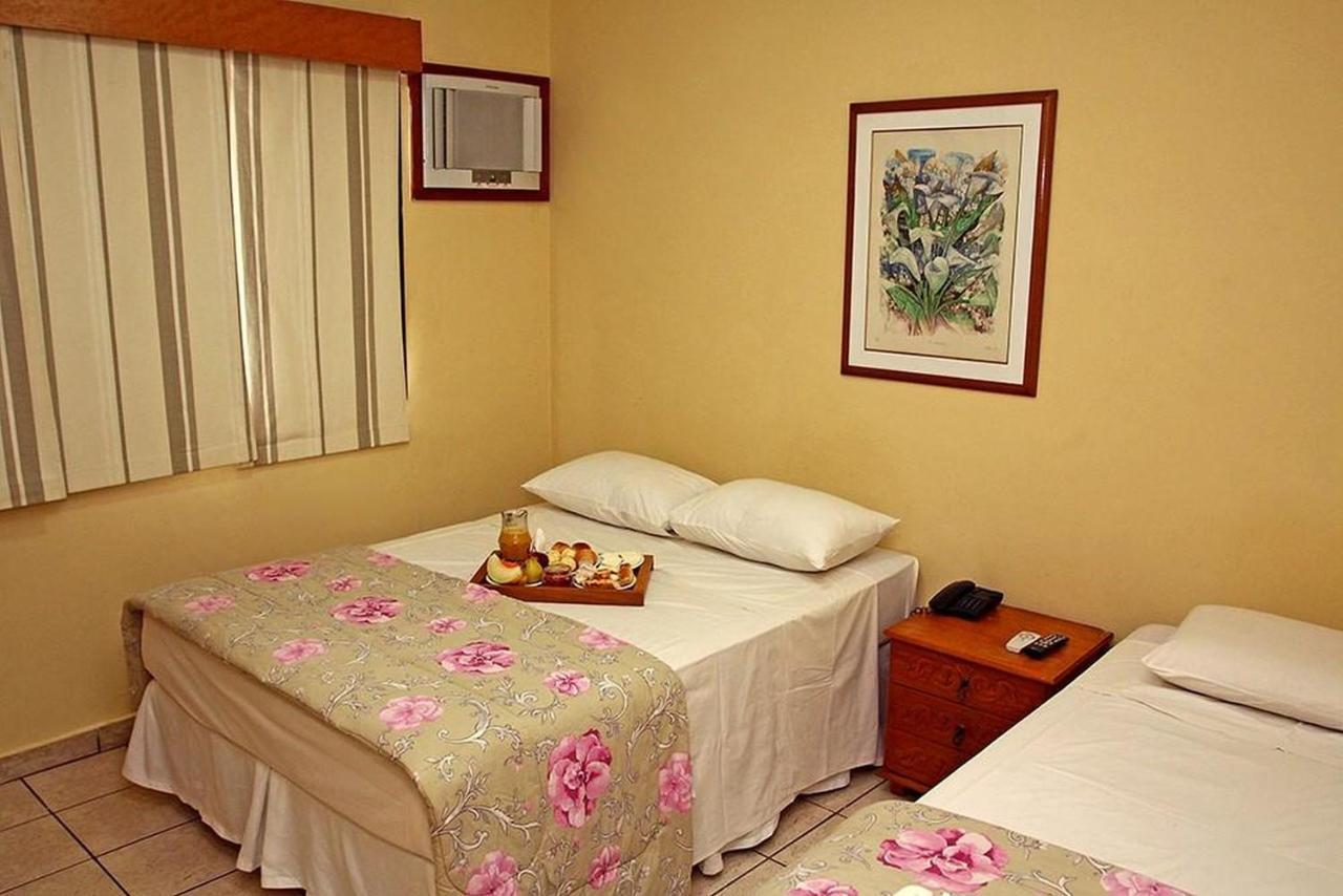 Oyo Center Hotel, Ribeirão Preto Екстериор снимка